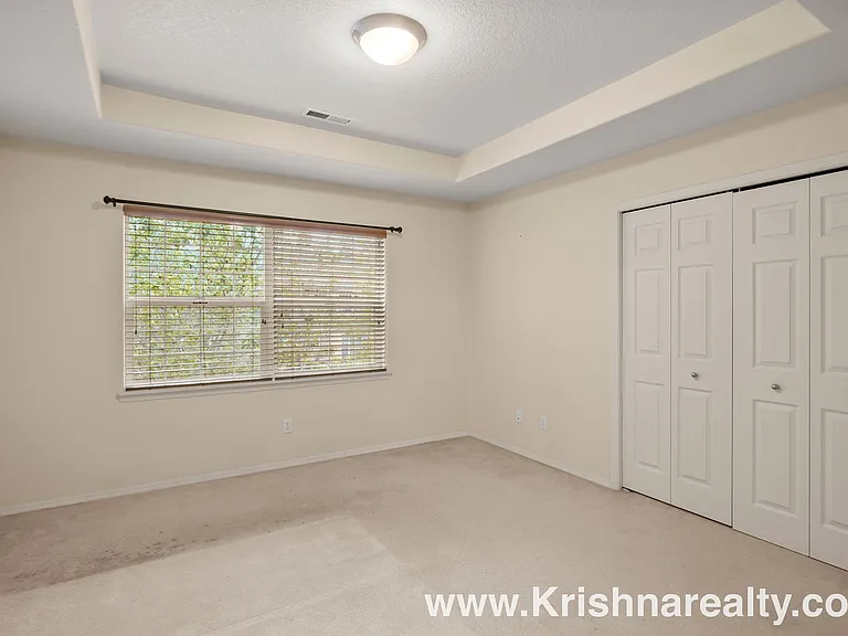 6006 NE Maidstone St — Photo 17