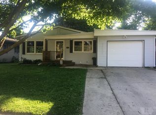 1810 S Hampshire Ave, Mason City, IA 50401