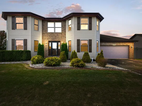 1801 Claire Dr, Bourbonnais, IL 60914