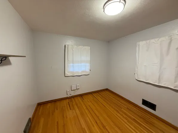 2179 Margaret St, Saint Paul, MN 55119