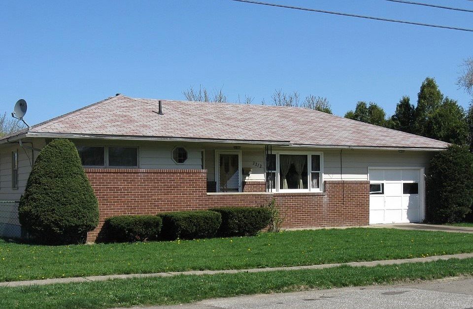 1st image of 2212 Linwood Ave