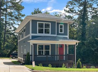 1725 Crest Rd, Raleigh, NC 27606