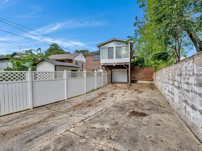 2221 Avenue W #26 — Photo 7