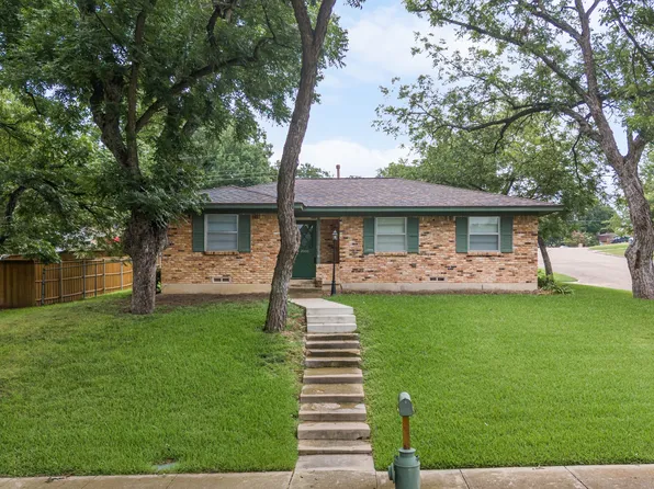 2000 Greenbriar Ln, Plano, TX 75074