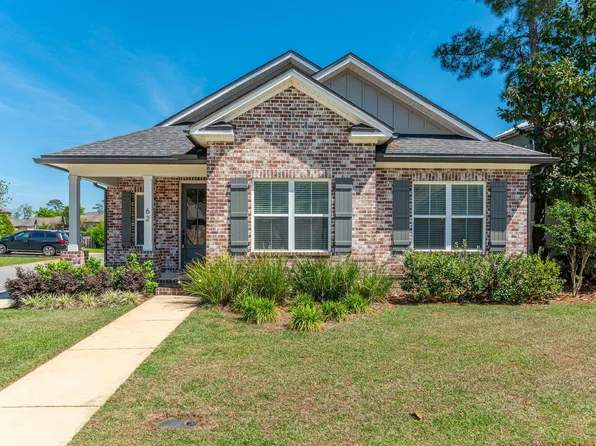 62 Pintail Blvd, Freeport, FL 32439