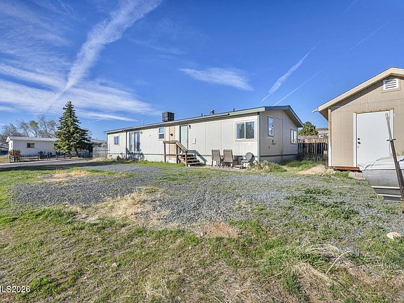 2nd image of 325 Mica Cir