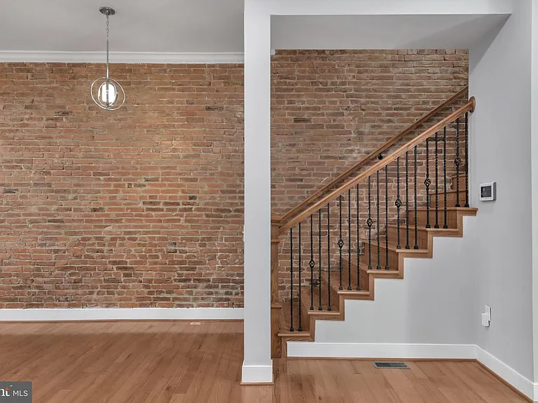 1310 Riggs St NW — Photo 16