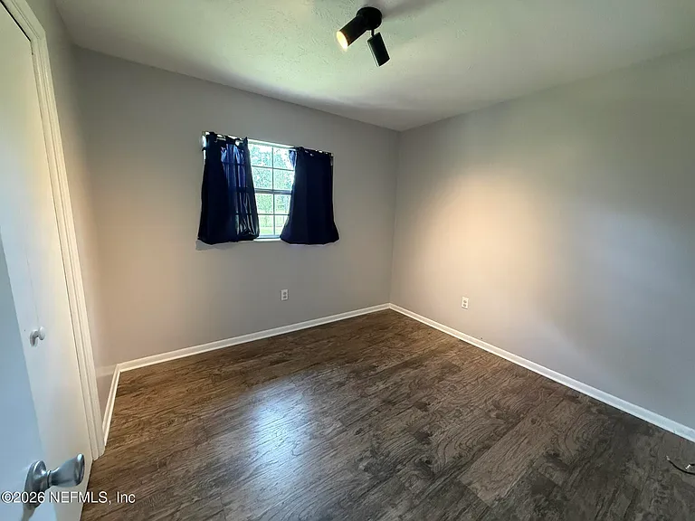 7451 Crill Ave — Photo 14