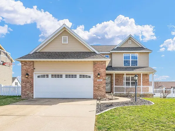 1703 Oliger Dr, Mahomet, IL 61853