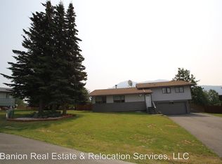 19126 Nunivak Cir, Eagle River, AK 99577