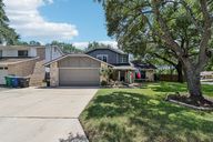 Oakhorne St-S3107-001.jpg