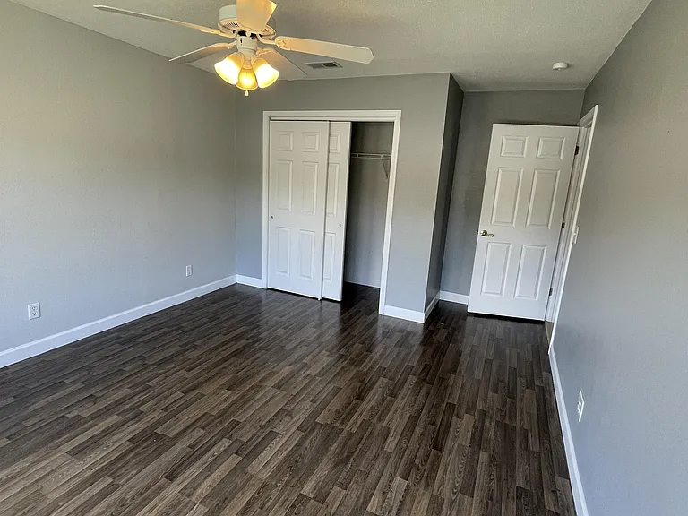 717 Gazania Ln — Photo 31