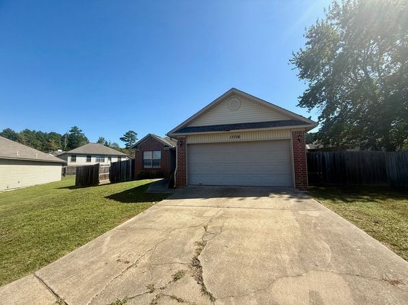 13706 Apple Glen Cv