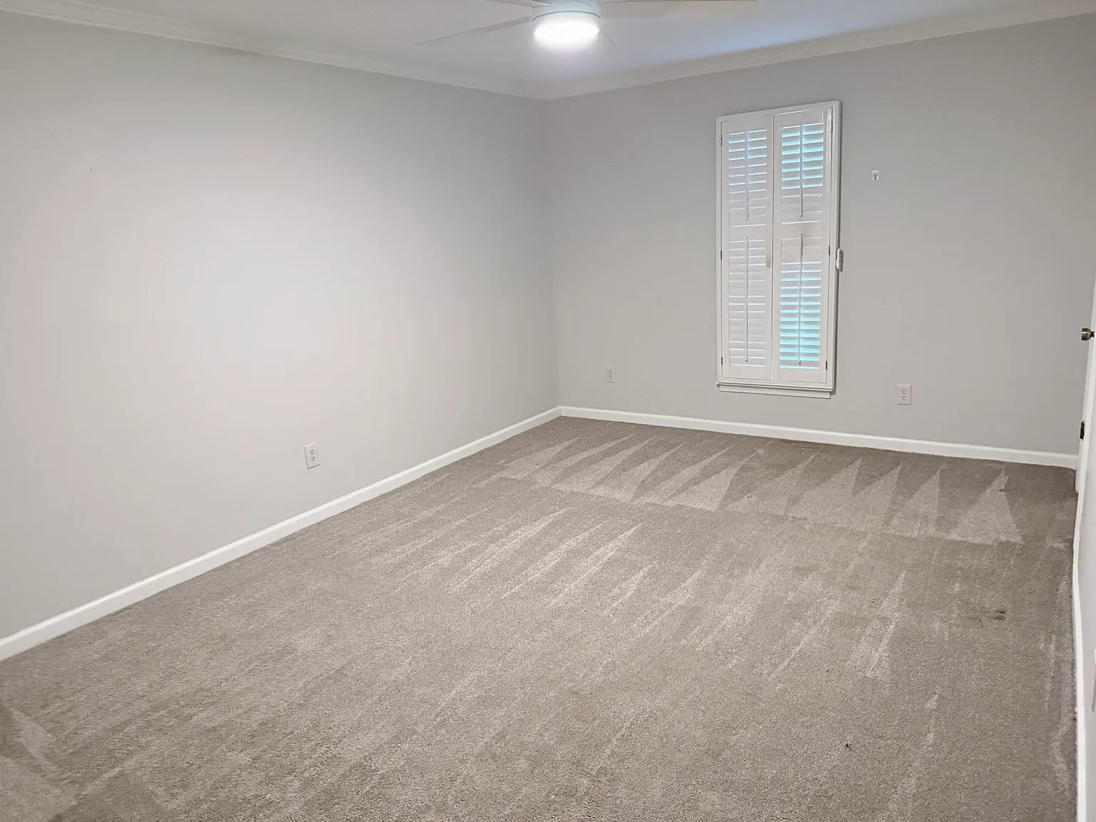 2 bed, 1.5 bath, 1400 sqft, $1,745 — Photo 3