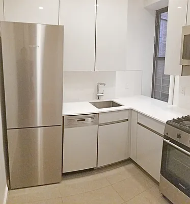 Rented by Corcoran | media 18