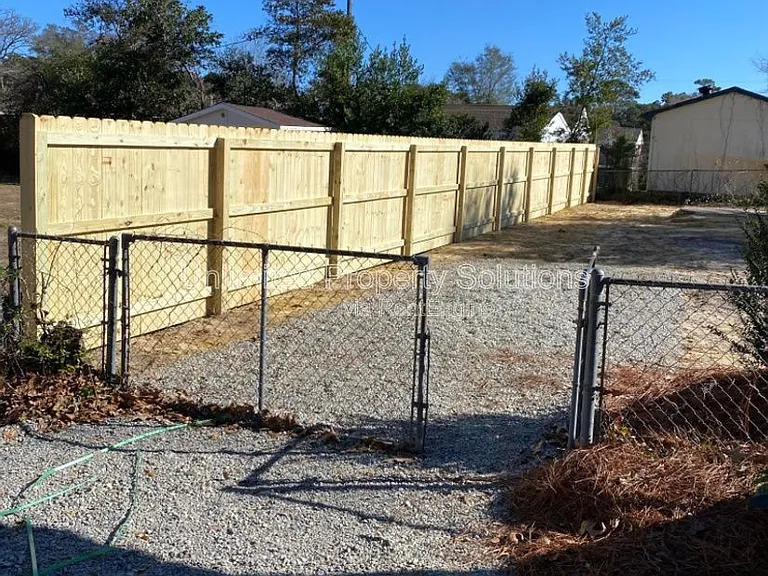 6405 Myrtle Grove Rd — Photo 34