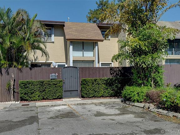 3rd image of 6628 SW 113th Ave #6628