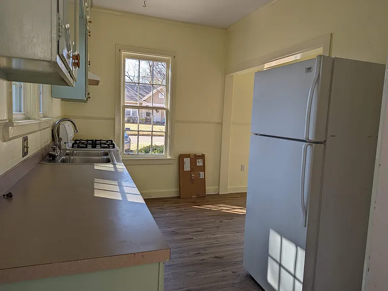 107 Kimball Ave #1 — Photo 4