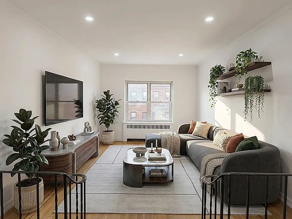 2nd image of 6864 Yellowstone Blvd APT B27
