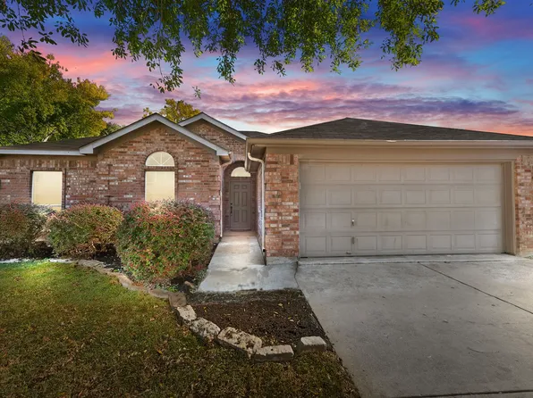 7300 Briarwyck Ct, Fort Worth, TX 76137