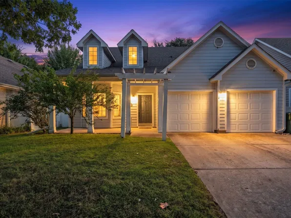 9924 Lexington Dr, Aubrey, TX 76227