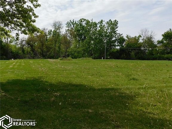 2nd image of 1107 S 12th St