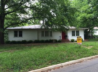 914 Government Street, Roanoke, AL 36274