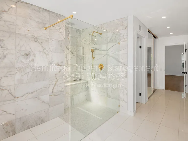 28142 Ambar — Photo 21