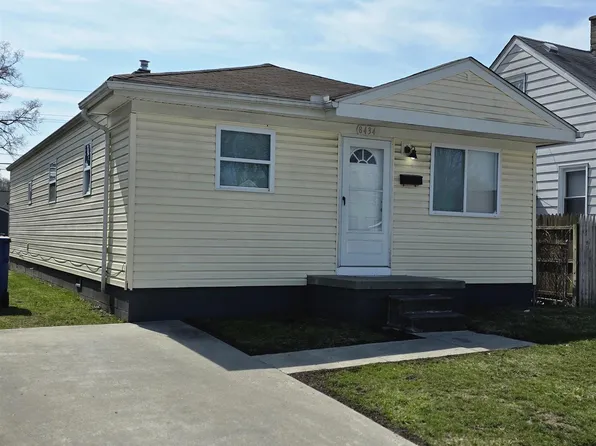 8434 Orchard Ave, Warren, MI 48089