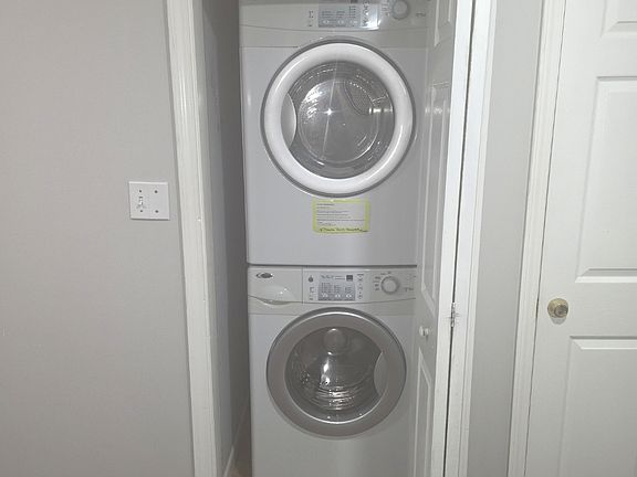 2nd image of 3436 Rosecliff Trce