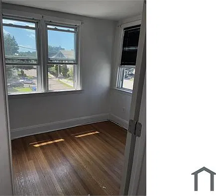 2 bed, 900 sqft, $2,300 — Photo 4