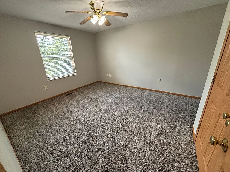 544 Sycamore Creek St — Photo 19