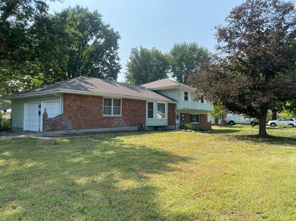 4519 E 110th Ter