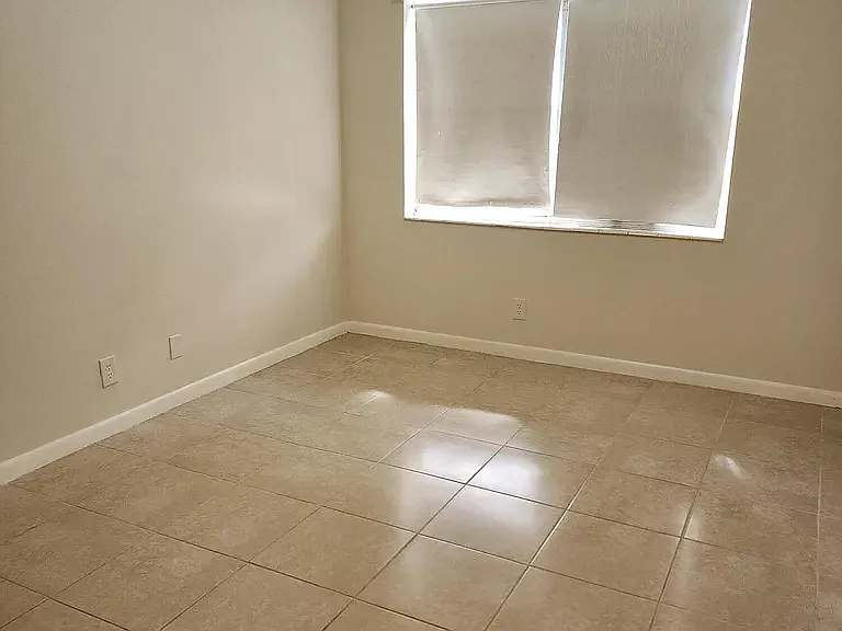 226 Norwich J West Palm Bch #226J — Photo 6