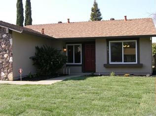 391 Edwin Dr, Vacaville, CA 95687