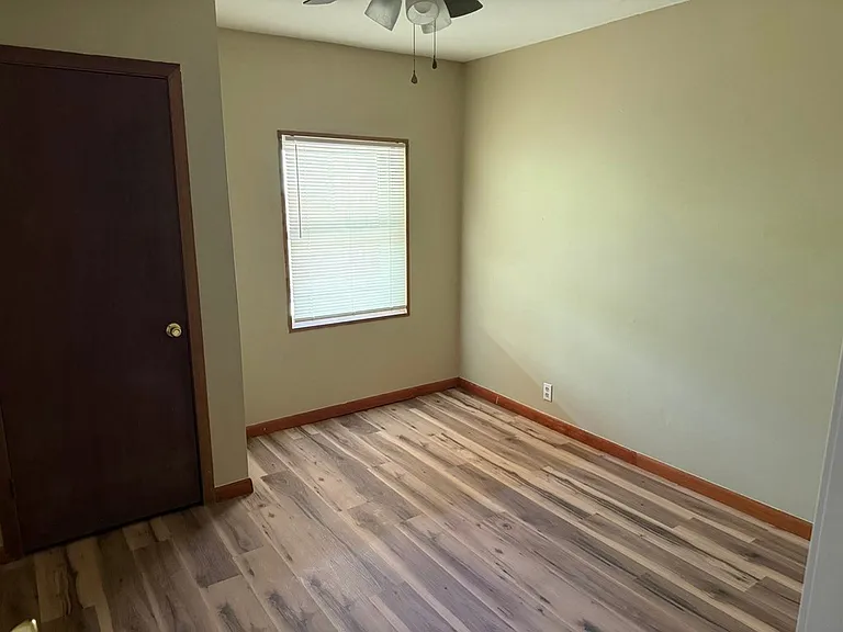 92 Grey Fox Ln — Photo 13