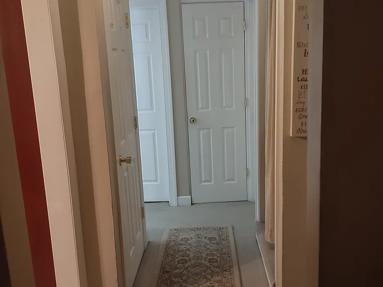 3841 S Hubbard St — Photo 1