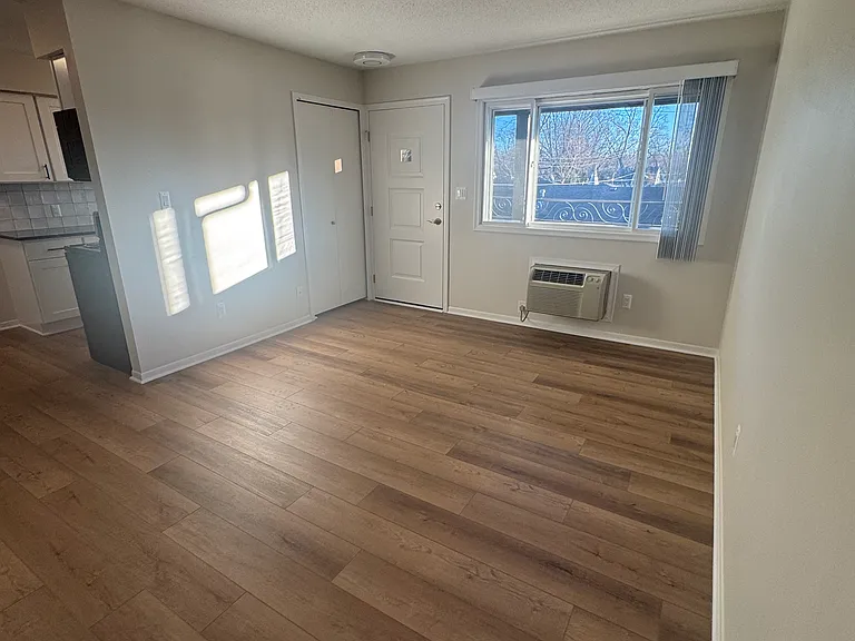 332 N Rochester Rd #7 — Photo 6