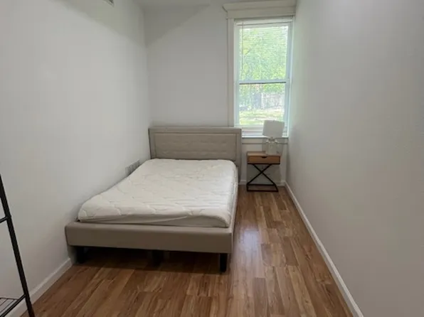 2117 Greta Ln #3, Fort Worth, TX 76120