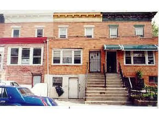 Sold by Fillmore | media 1