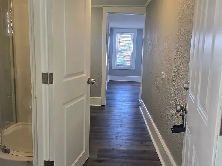 372 Amherst St — Photo 12