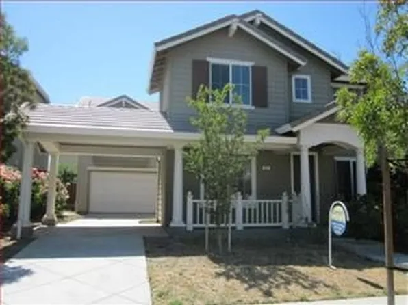 223 S Vista Hermosa St, Mountain House, CA 95391