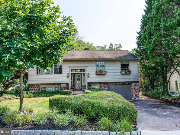 613 Centre St, Haddonfield, NJ 08033