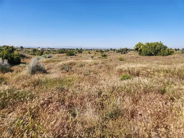 0 Snow Line Dr, Phelan, CA 92371