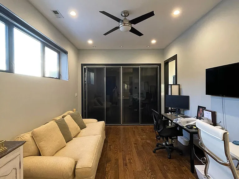 1409 N Ashland Ave #2S — Photo 15