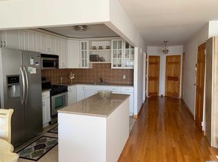 132-63 Avery Ave #2, Flushing, NY 11355