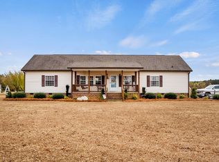 1645 Denning Rd, Benson, NC 27504