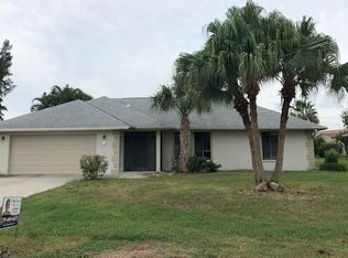 1208 SE 25th Ter, Cape Coral, FL 33904