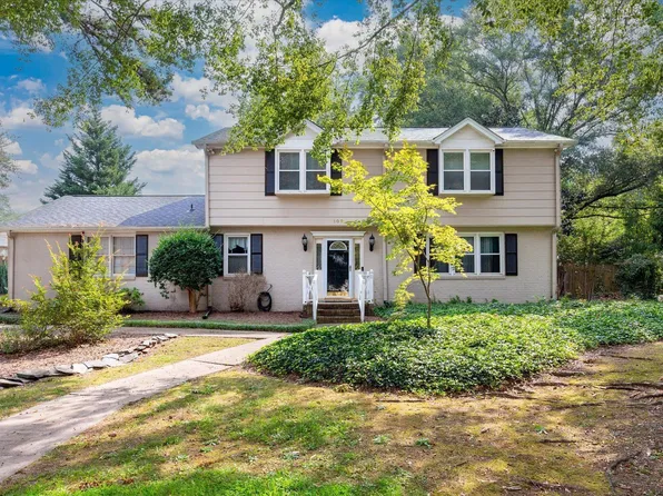 109 Meadowbrook Dr, Mauldin, SC 29662