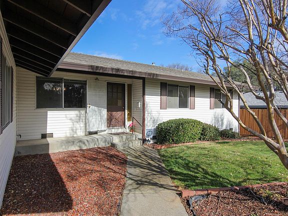 4th image of 9437 Golden Dr